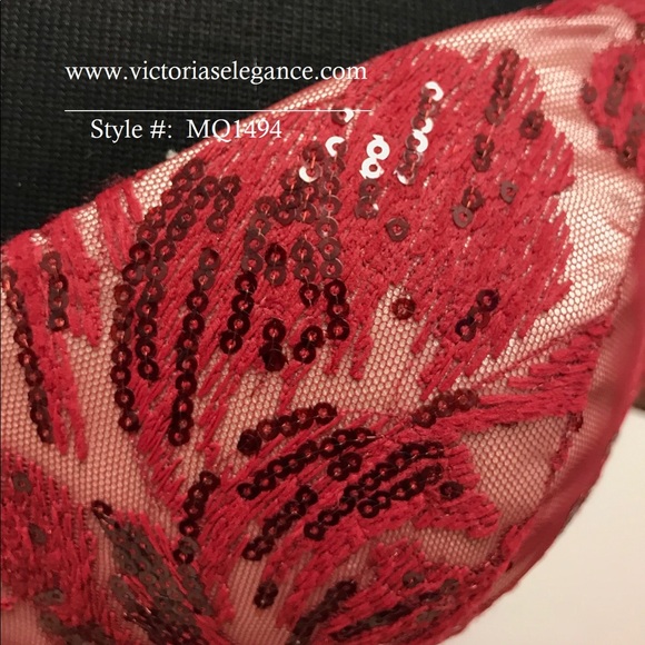 Off Shoulder Mermaid Evening Dress - Picture 3 of 8